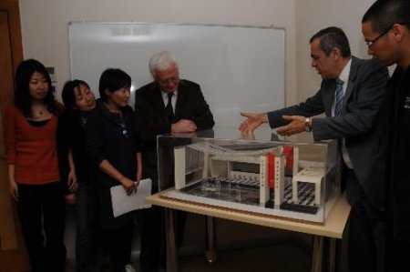 Çinli Gazeteciler, Shangay 2010 Expo'sundaki İzmir Standını Beğendi