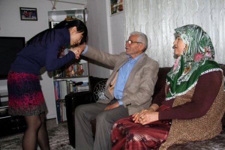 Çinli gelin: Nikah masasında bilmeden evet dedim, iyi ki demişim