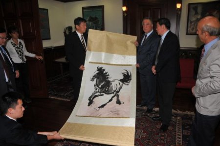 Çinli kardeş şehir Tianjin’den İzmir'e selam getirdiler