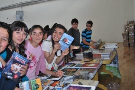 Çivril’de Kitap Şenliği başladı
