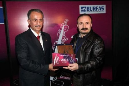 Çizginin 'son'u Ödülle Geldi