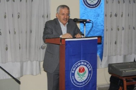 Cizre Eğitim Bir Sen'den öğretmenlere özel Kutlu Doğum kutlaması