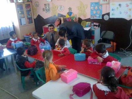Cizre Lisesi Öğrencilerinden Köy Okullarına Yardım