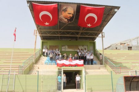 Cizre ve Silopi'de Zafer Bayramı kutlandı