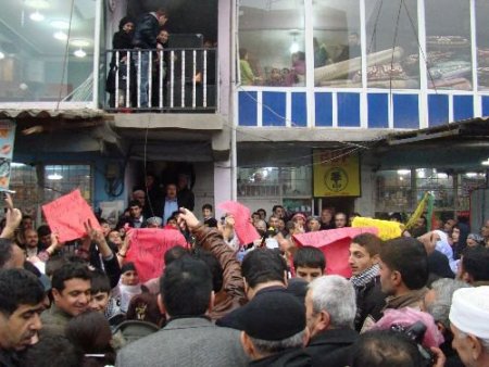 Cizre'de Bdp Teşkilatı Açıldı