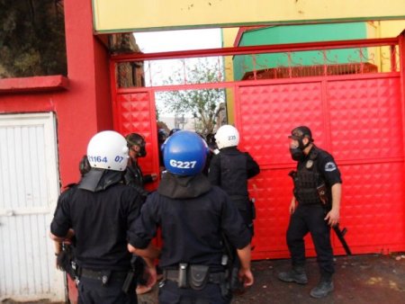 Cizre’de İzinsiz Gösteriye Polis Müdahale Etti