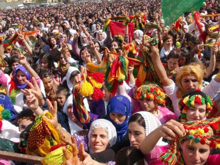 Cizre’de Nevruz kutlandı