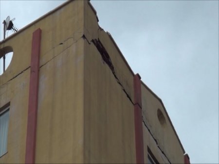 Cizre’de otele yıldırım düştü (2)