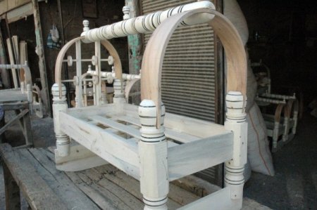 Cizre'de üretilen beşikler Türkiye'ye satılıyor