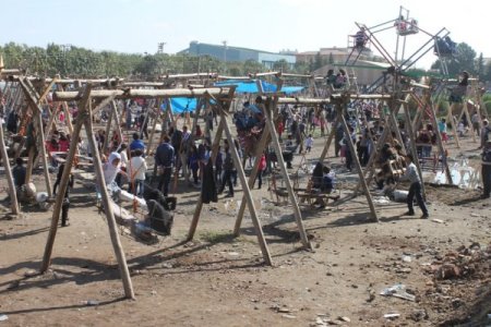 Cizreli miniklerin bayramda ‘Cincilik’ keyfi