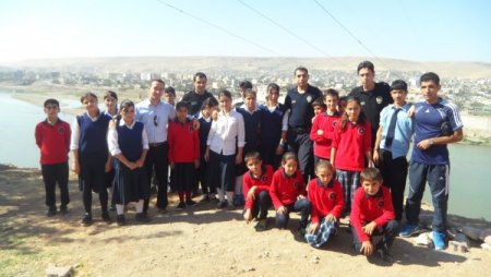 Cizreli öğrencilerden polise ziyaret