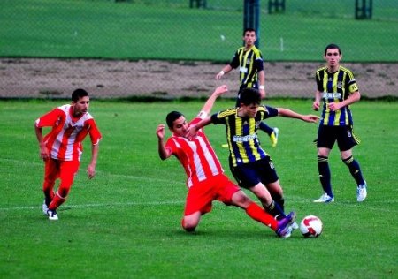 Coca-Cola Elit Akademi U15 Ligi'nde Fenerbahçe-Trabzonspor finali