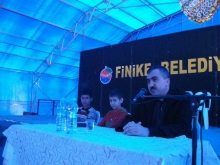 "Çocuğum Beni Anlamıyor Diyorsanız Onun Seviyesine İnin"