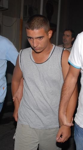 Çocuğunun Kavgasını Ayıran Polis Memuru Bıçaklandı