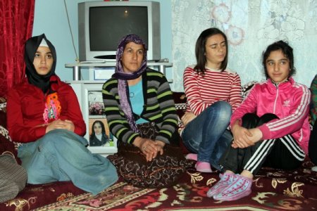 Çocuk Evleri sakinleri, harçlıklarını ihtiyaç sahipleri için biriktiriyor