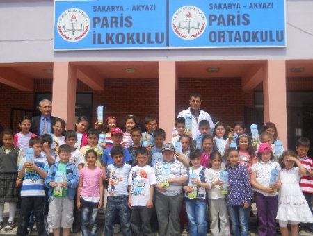 Çocuk ve Kültür Dergisi Gonca'dan herkese çam fidanı