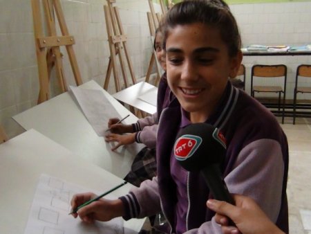 'Çocuklar artık televizyon eseri olarak yetişmiyor'