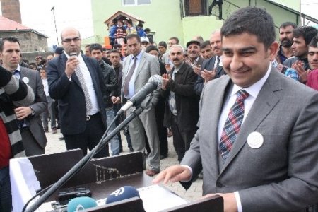 Çocuklar gülsün diye 14'üncü okulu Kars'ta açtı