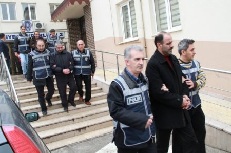 Çocuklara yönelik cinsel istismar içerikli film tacirlerine baskın