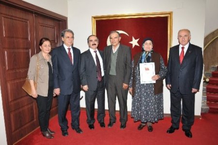 Çocukları olmayan hayırsever çift, okul yapımı için 650 bin TL bağışladı