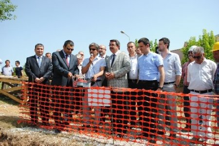 ÇOMÜ Biga İİBF Yabancı Diller Hazırlık binasının temeli atıldı