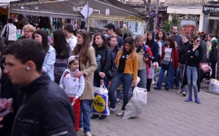 Çöpe karşı kitap kampanyasına büyük ilgi