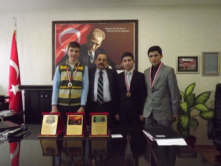 Çorlu Anadolu İmam Hatip Lisesi iki birincilik kazandı