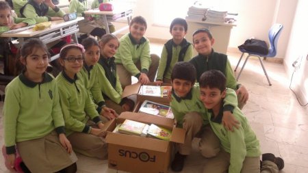 Çorlu Fatih Koleji'nden Van’daki okula kitap desteği