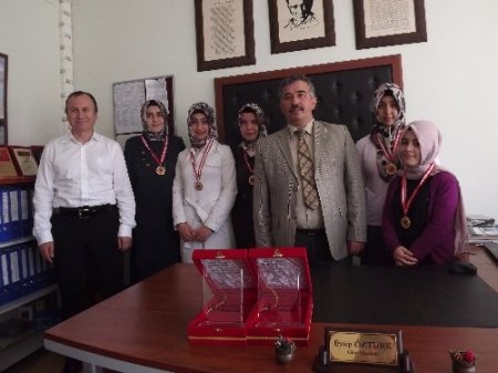 Çorlu İHL öğrencileri, Arapça Yarışması'nda Türkiye’yi temsil etmek istiyor