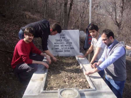Çoruh Üniversitesi öğrencileri şehitlerle buluşuyor