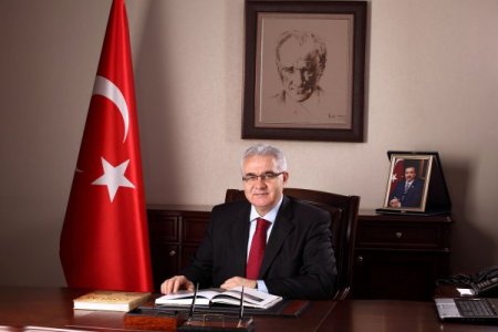 Çorum Valisi Nurullah Çakır, Rize Valiliği'ne Atandı