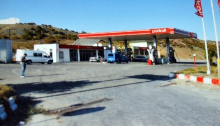 Çorum'da 2 ton kaçak akaryakıt ele geçirildi