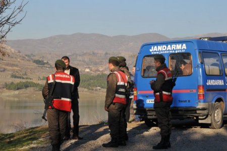 Çorum'da otomobil baraja uçtu
