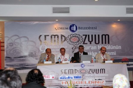 Çorum'da Türkiye Tefsir Akademisyenleri Buluşması