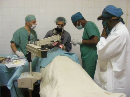 Çorum'dan Gine'ye uzanan şifa eli