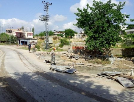 Coş’un Talimatıyla Köprü Genişletiliyor