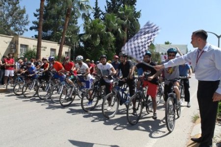 Çukurova Üniversitesi'nde bisiklet yarışı