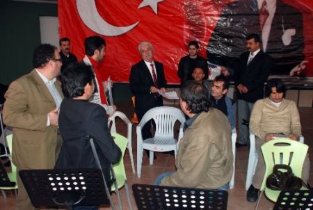 Çukurova'da 30 Engelliye Türk Halk Müziği Kursu Veriliyor