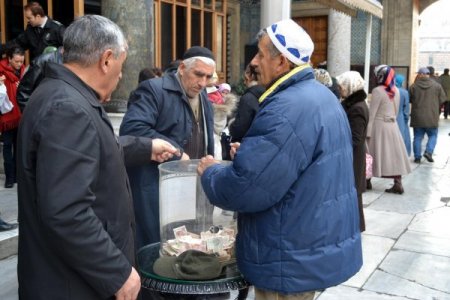 Cuma hutbesinde Suriye halkına yardım çağrısı yapıldı