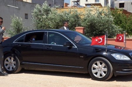 Cumhurbaşkanı, Reyhanlı'da taziye ziyaretinde bulundu