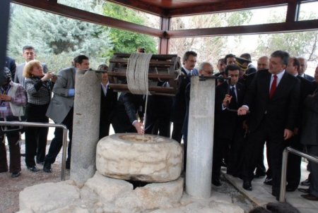 Cumhurbaşkanı Abdullah Gül Tarsus'ta