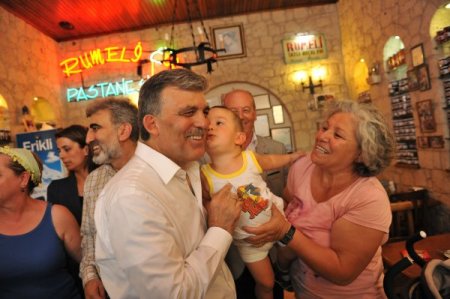 Cumhurbaşkanı Gül, 2012 yılında en beğendiği 10 fotoğrafı paylaştı