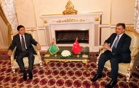 Cumhurbaşkanı Gül, Berdimuhamedov İle Görüştü