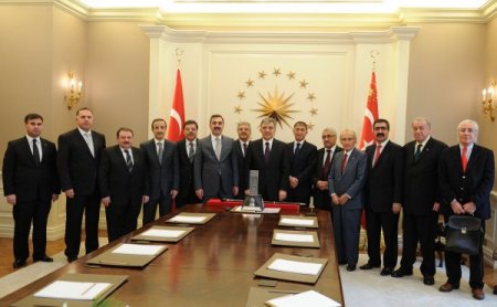 Cumhurbaşkanı Gül, Bitlis Heyetini Çankaya Köşkü'nde Kabul Etti