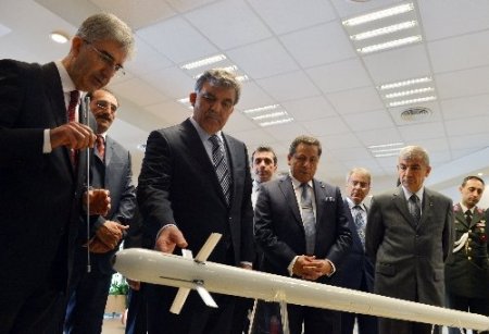 Cumhurbaşkanı Gül, hava savunma araçlarını inceledi