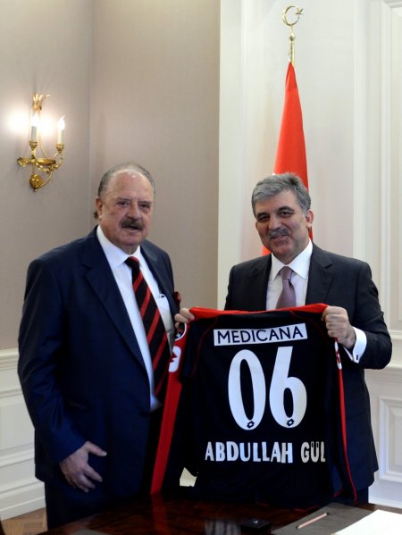 Cumhurbaşkanı Gül, İlhan Cavcav ile görüştü