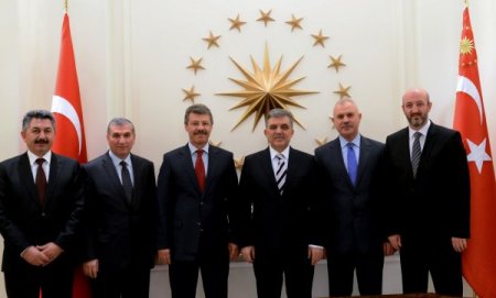 Cumhurbaşkanı Gül, Kayseri Şeker Fabrikası yöneticilerini kabul etti