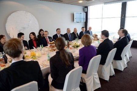 Cumhurbaşkanı Gül, Letonya Başbakanı Dombrovskis ile görüştü