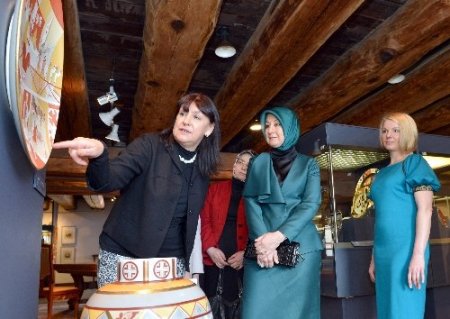 Cumhurbaşkanı Gül, Letonya Meclisi'ni ziyaret etti