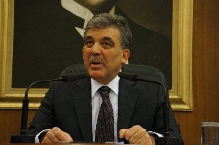 Cumhurbaşkanı Gül, Letonya'ya gitti